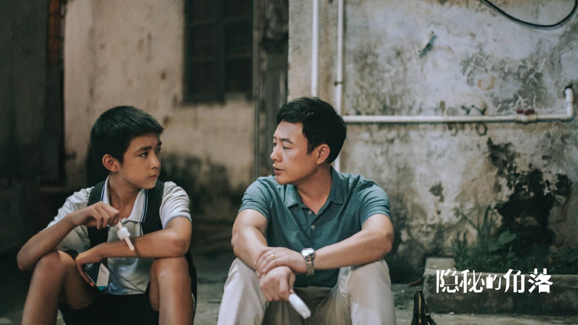 九游9游-城市夜光跑，灯火辉煌中的青春旋律，城市夜晚灯光心情说说短句