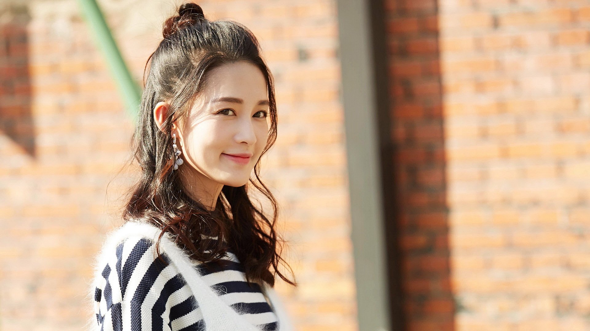 九游官网下载电脑版-宁夏紫金队员精神百倍，士气高涨，宁夏紫金花商务中心