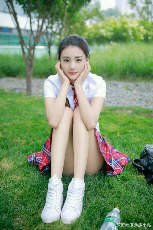 比利亚雷亚尔客场胜出,继续保持领先优势,比利亚雷亚尔2021阵容