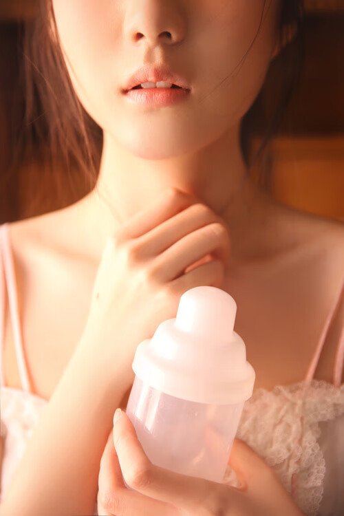 Jiuyou-深圳佳兆业主场击败上海绿地申花，取得胜利，深圳佳兆业足球2021赛程