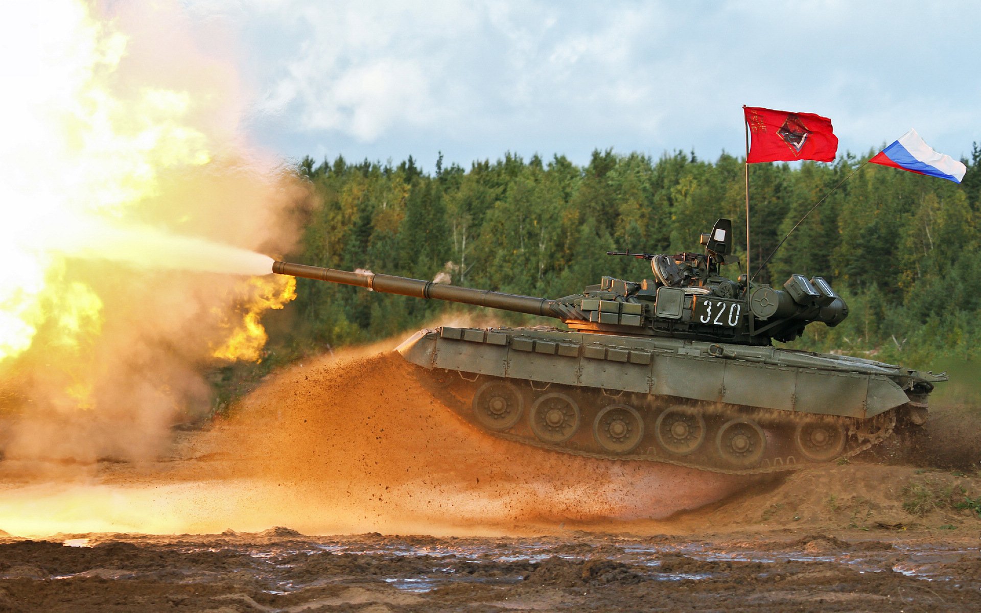 九游用户空间-拉恩：全黑队外线的“速度奇迹”，每一次带球突破都能打破僵局